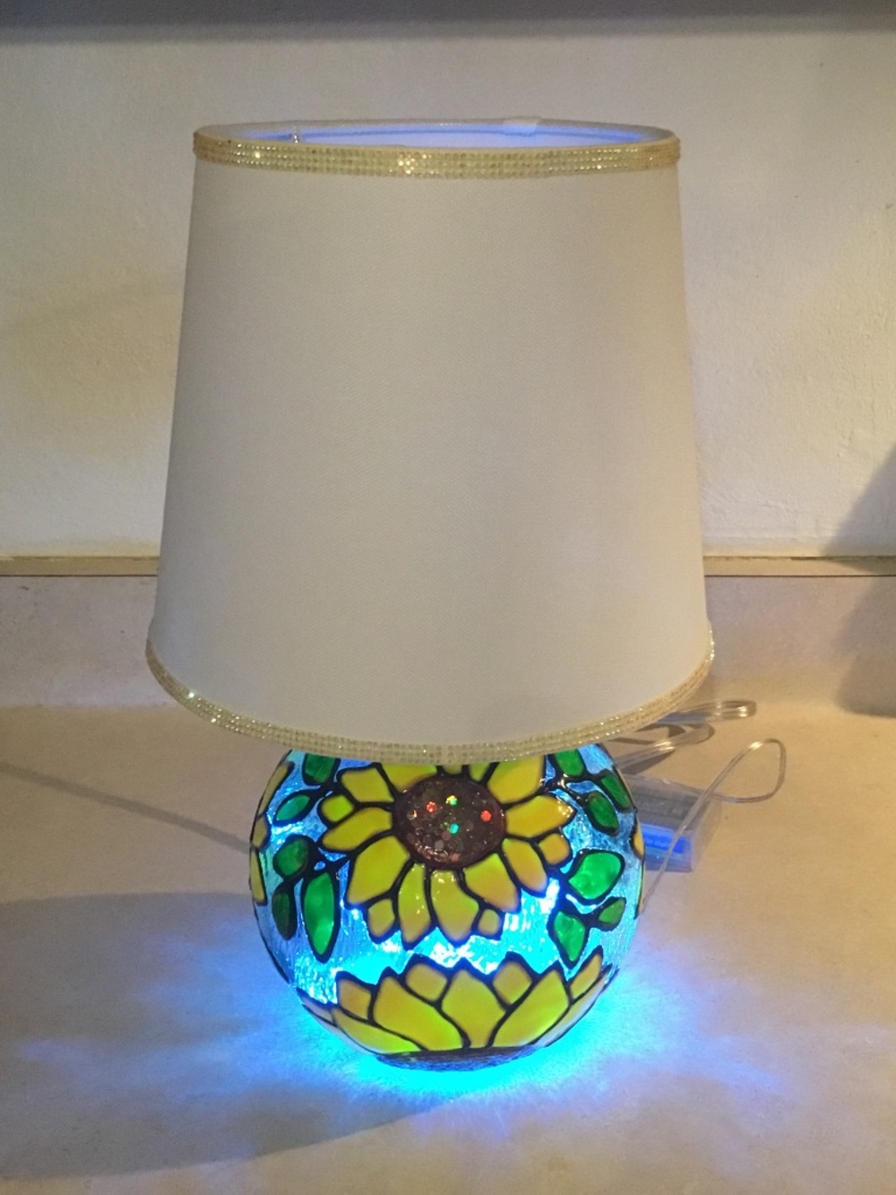 Sunflower HandPainted Stained Glass small lamp